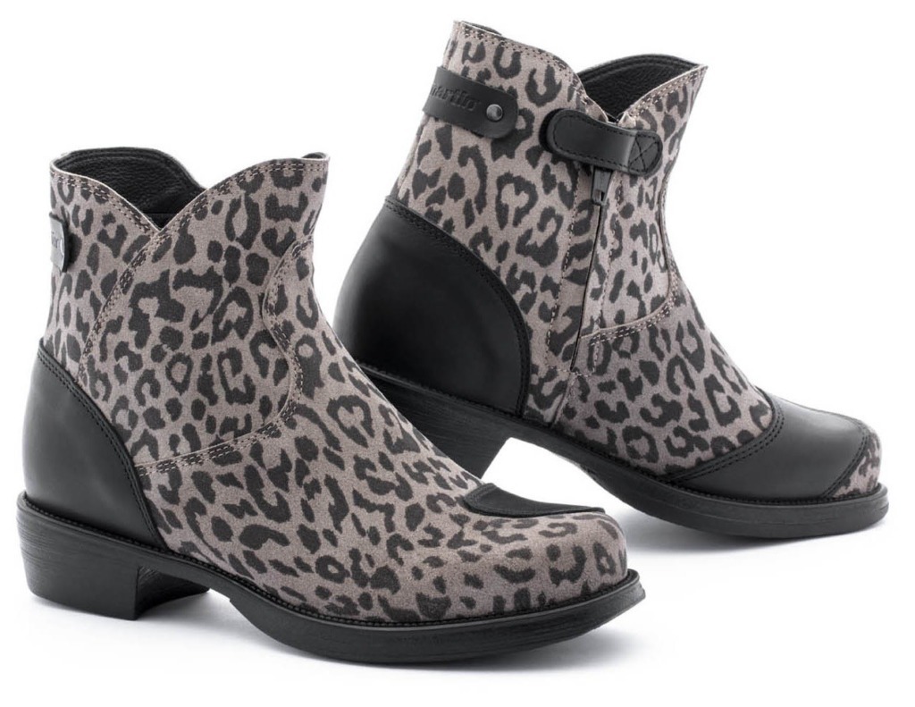 lady Stylmartin, Pearl leo